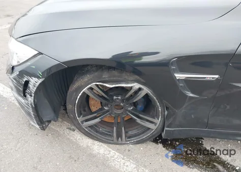 2015 BMW M4 z USA, uszkodzony, nr VIN WBS3R9C58FK332482